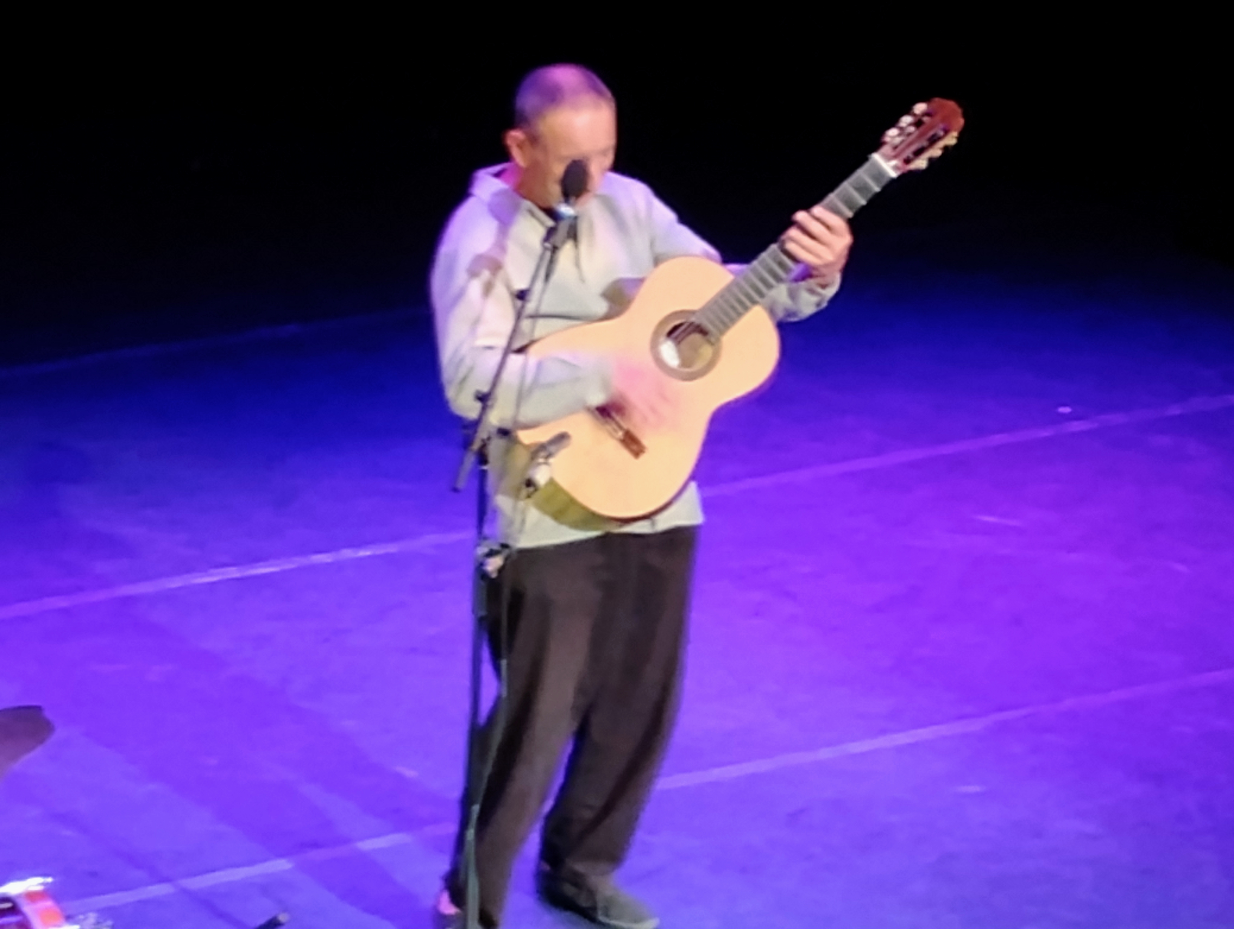 JonathanRichman2025-10-26SomervilleTheaterMA (7).jpg